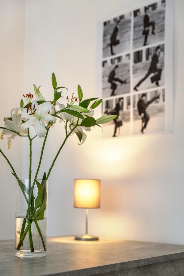 Newton-Appartement Mit 3 Schlafzimmern Berlino Esterno foto